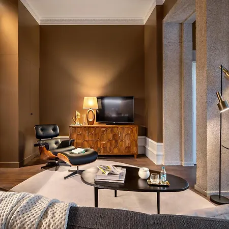 Appartement Almada 234 *