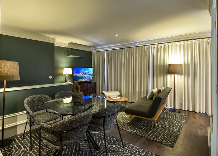 Apartamento Almada 234 *