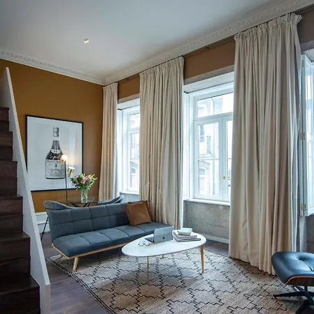 Apartment Almada 234