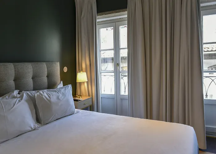 Almada 234 * 포르투