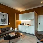 Almada 234 Apartman Porto